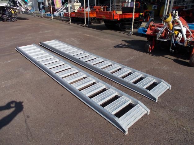 中古　アルミブリッジ