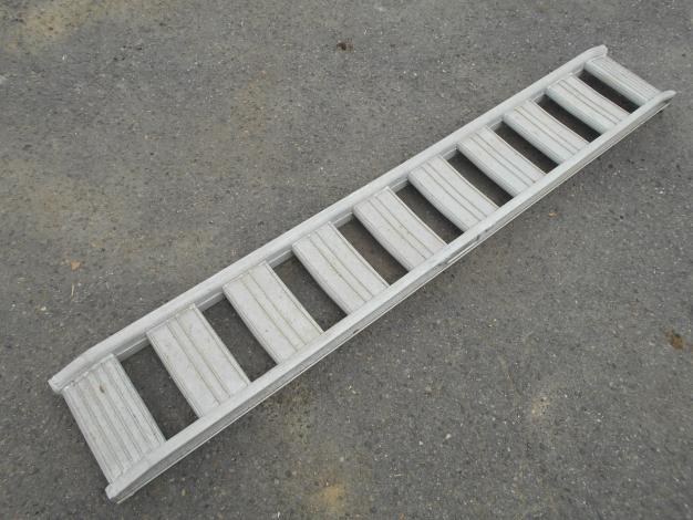 中古 アルミブリッジ 2.4m 1本