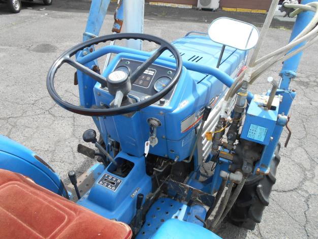 中古 ローダー バケット 付き トラクター