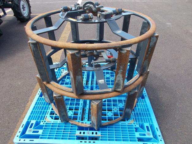 中古　水田カゴ車輪