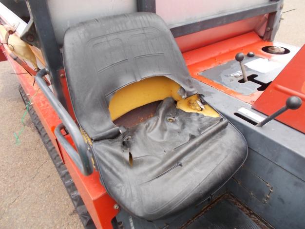 デリカ　中古　自走式マニアスプレッダー