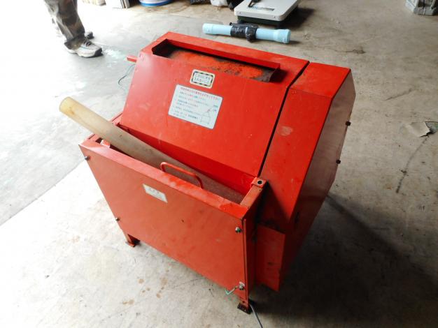 クボタ　中古苗箱洗浄機