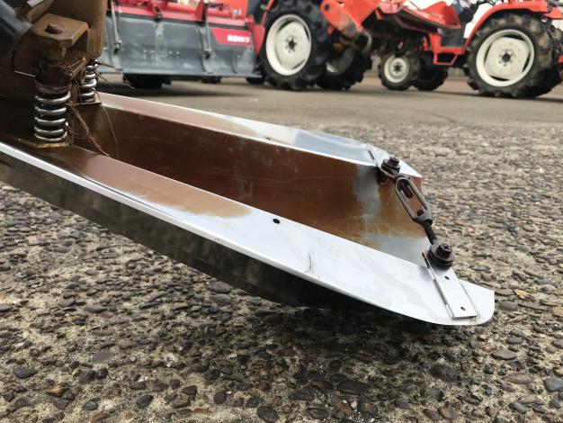 丸山　中古　乗用溝切機