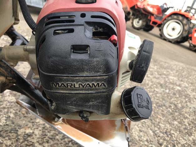 丸山　中古　乗用溝切機