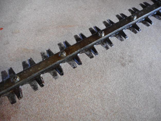 共立　中古畦草刈機