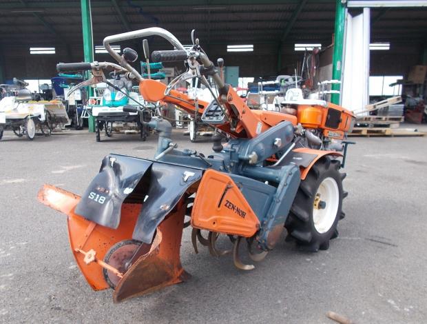 クボタ　中古耕耘機