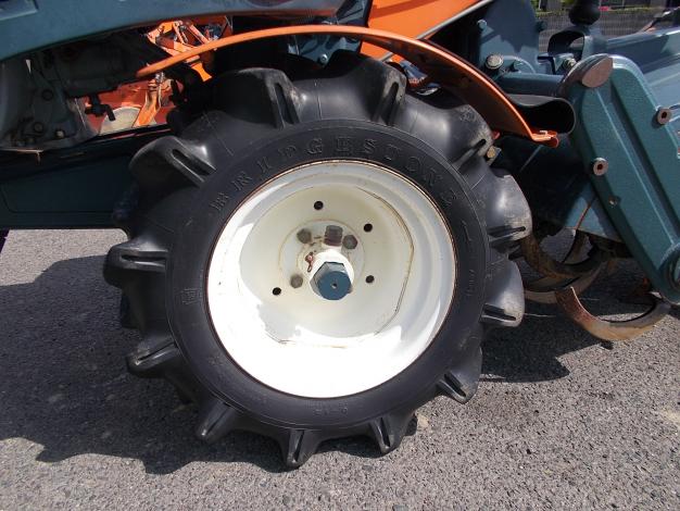 クボタ　中古耕耘機