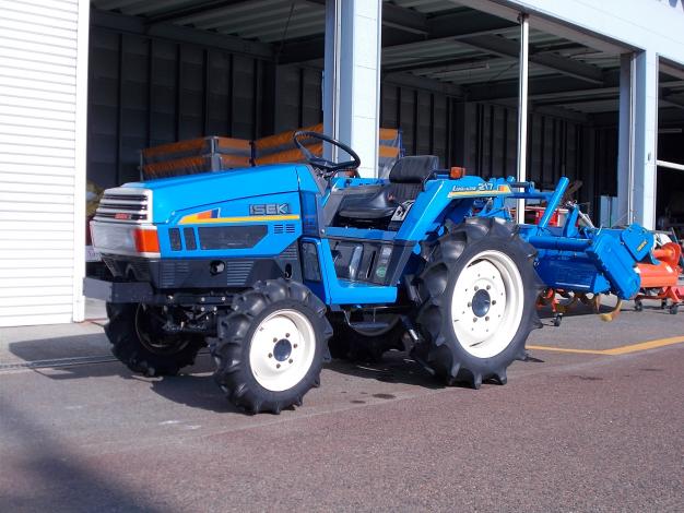 イセキトラクター