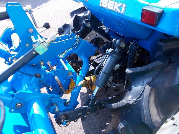イセキトラクター
