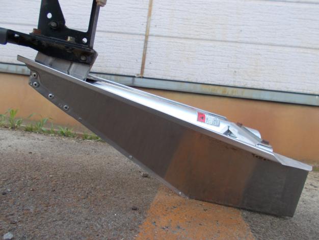 共立　中古　乗用溝切機