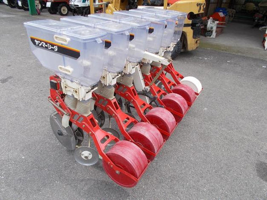 アグリテクノ矢崎　スライドロール式施肥播種機