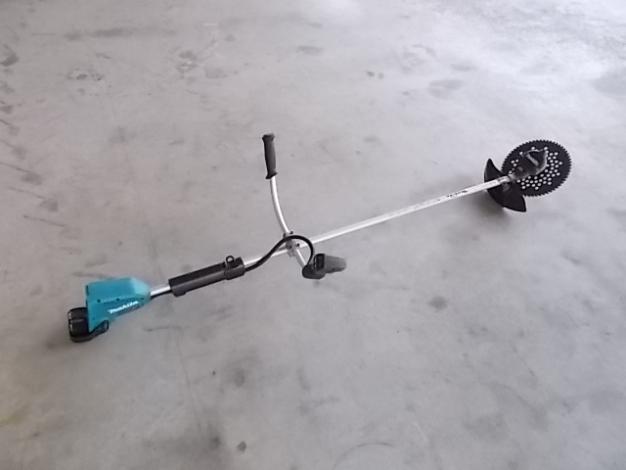 マキタ 中古 充電式草刈機