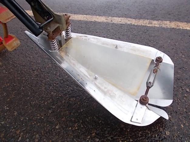 丸山　中古　乗用溝切機