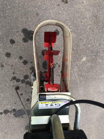 丸山　中古　乗用溝切機