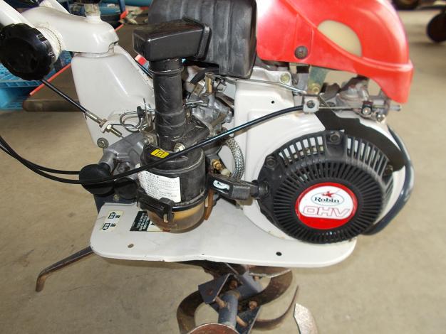 三菱(ロビン)　中古　耕耘機