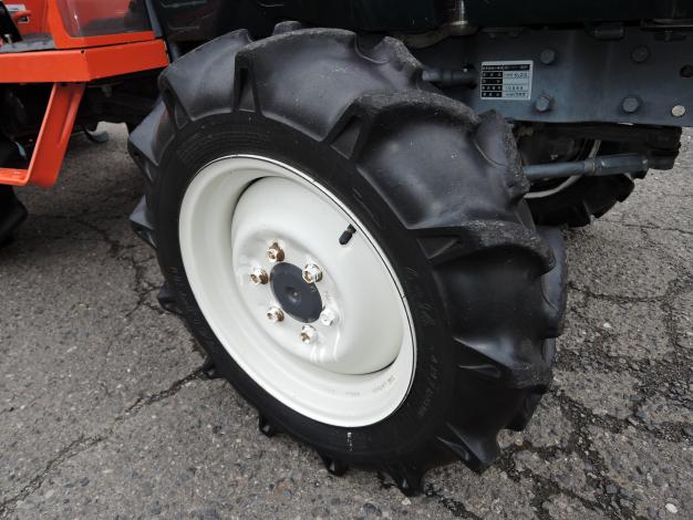 クボタ 中古 トラクター 21馬力 – 農キング
