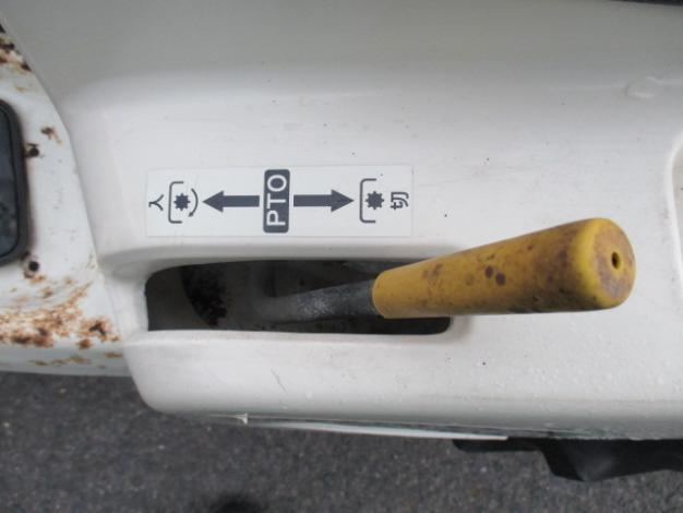 小型乗用耕耘機
