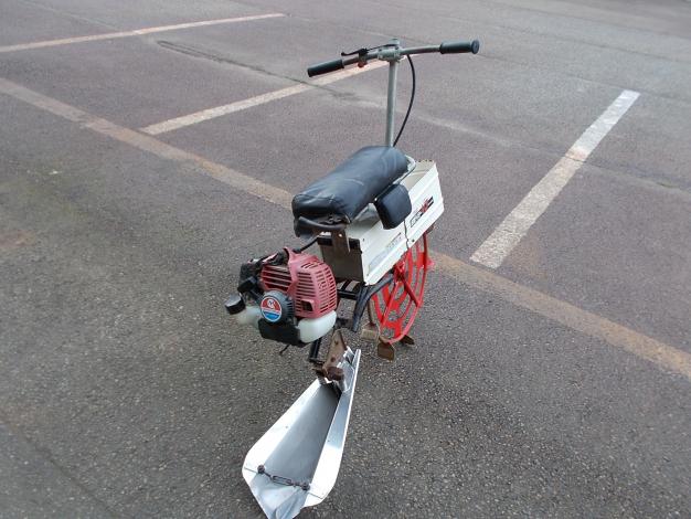 丸山　中古　乗用溝切機