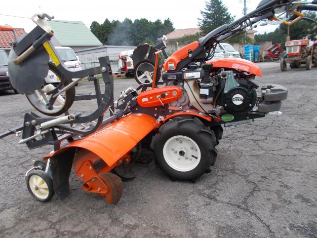 クボタ　中古　管理機(マルチ張り)