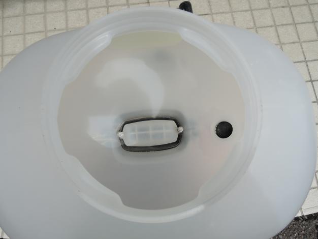 丸山 中古 背負動力散布機 25L