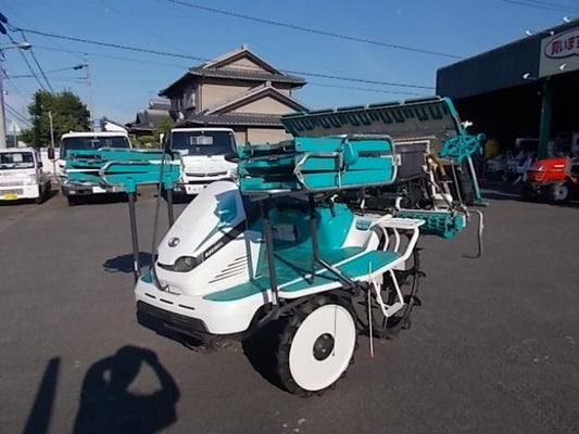 クボタ　5条　(h87.3)　田植機