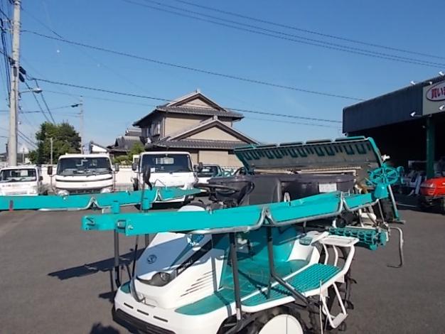 クボタ　5条　(h87.3)　田植機
