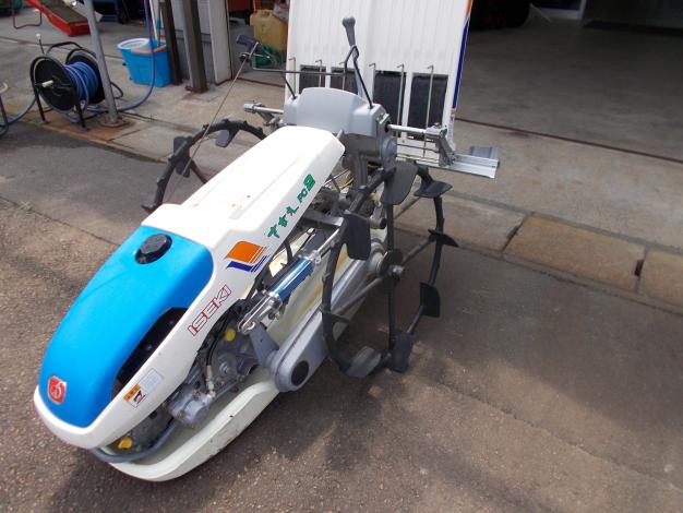 イセキ　中古歩行2条田植機