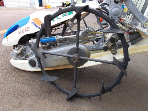 イセキ　中古歩行2条田植機