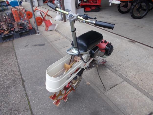 丸山　中古　乗用溝切機