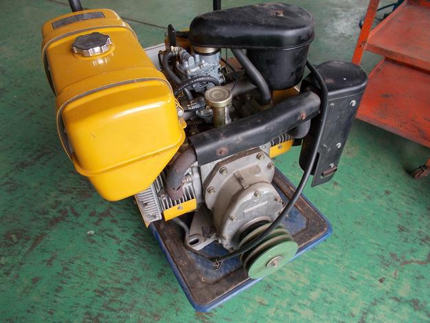 ロビン　中古　エンジン