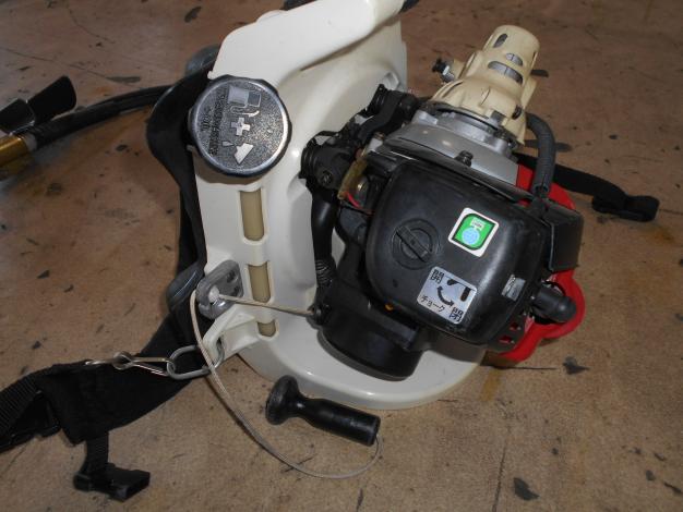 ゼノア　中古　刈払機　背負い