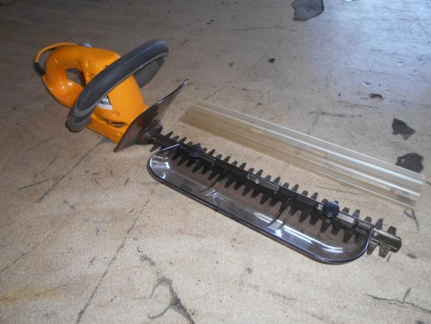 リョービ　中古　電動トリマー