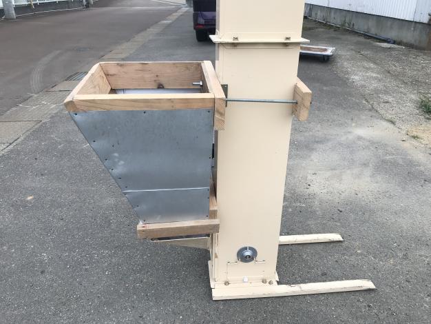 中古　昇降機【ライトバケット】