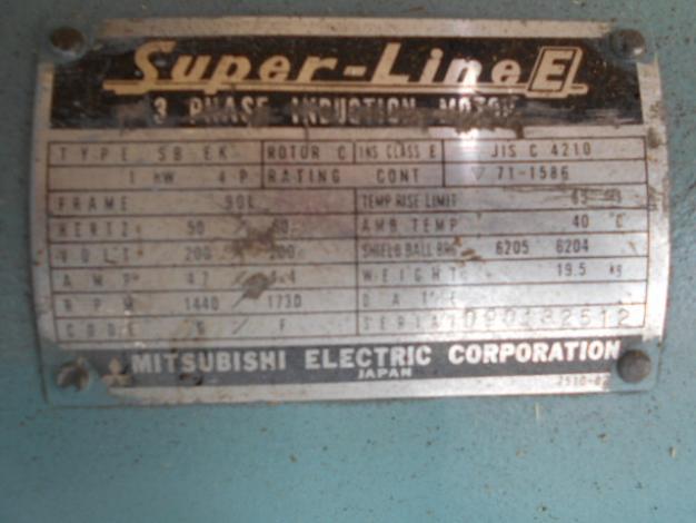 中古　日立1馬力コンプレッサ—