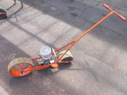 みのる　中古　野菜播種機