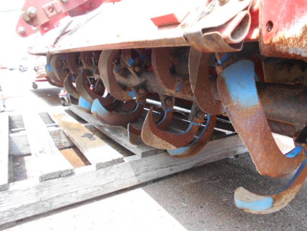 中古トラクターロータリー