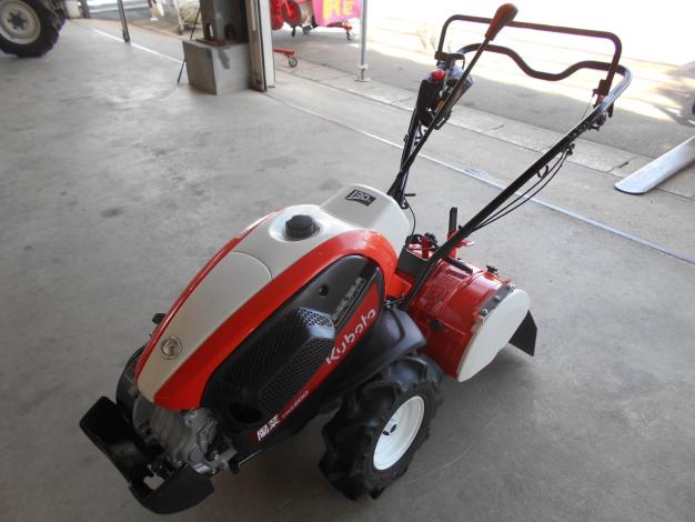 クボタ　中古耕耘機