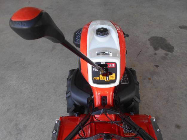 クボタ　中古耕耘機