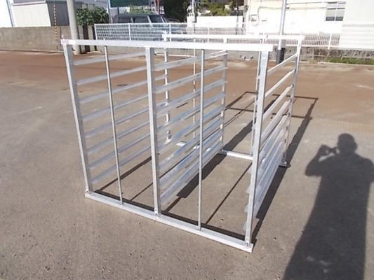 中古　苗コンテナ　64枚