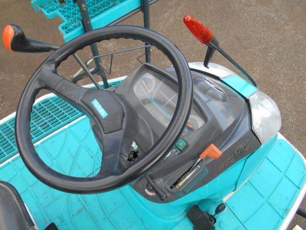 クボタ　中古田植機