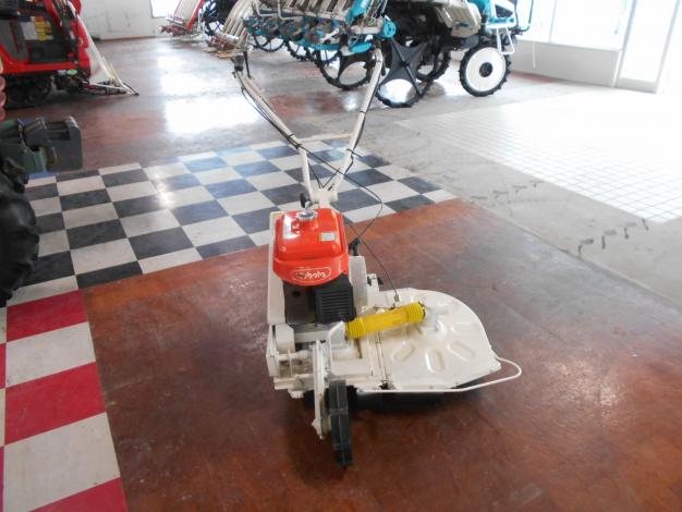 クボタ中古畦草刈機