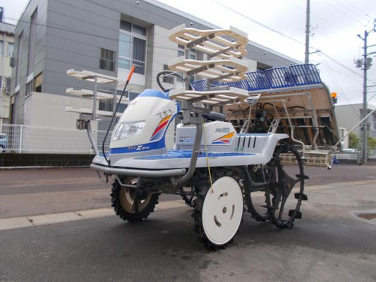 イセキ　中古田植機