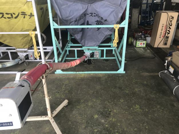 齋藤農機　中古　穀物搬送機