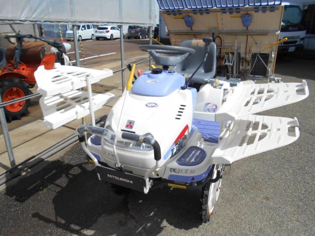 三菱　4条田植機