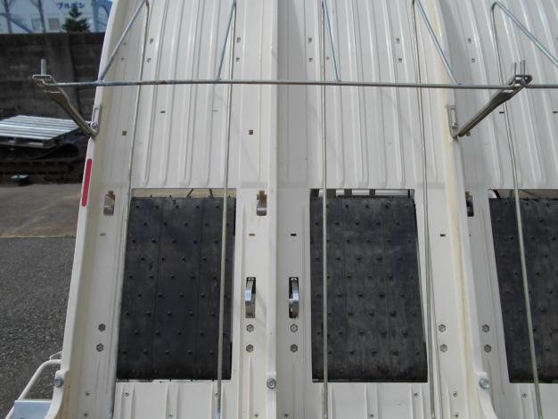 三菱　4条田植機