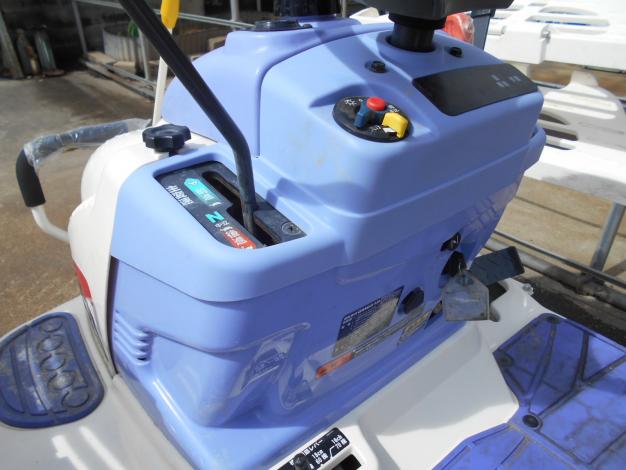 三菱　4条田植機