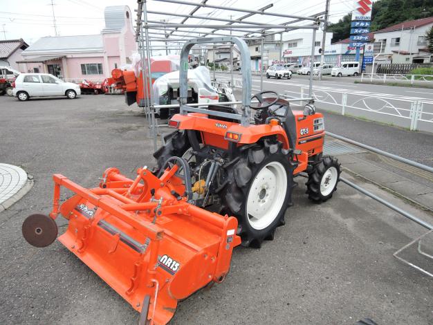 クボタ 中古 トラクター 23馬力