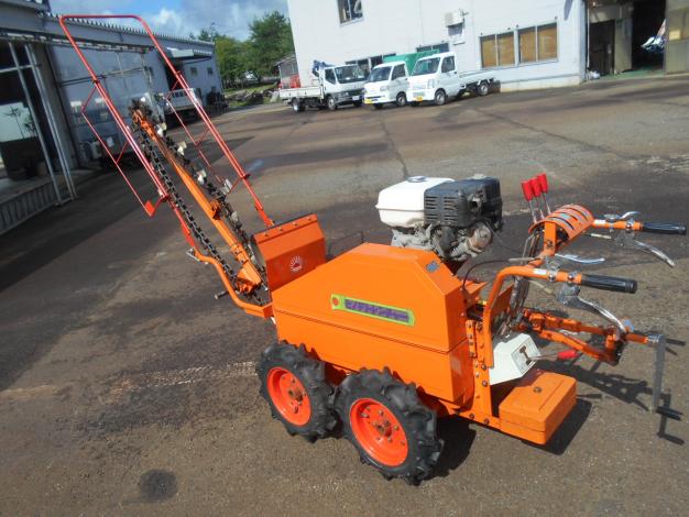 中古　片山製作所　トレンチャー