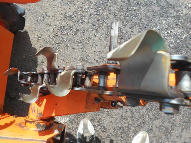 中古　片山製作所　トレンチャー