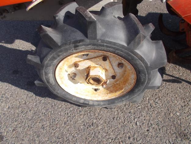 クボタ　中古　耕耘機